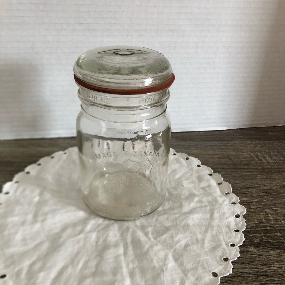 Vtg Perfect Seal Canadian Canning Jar
